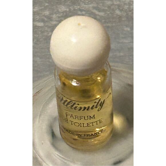 Ultimity Miniature Parfum - Picture 1 of 1